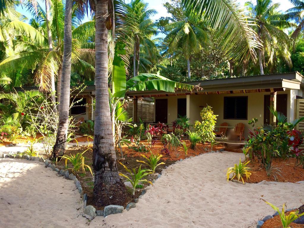 Paradise Cove Resort Naukacuvu Island Bilik gambar